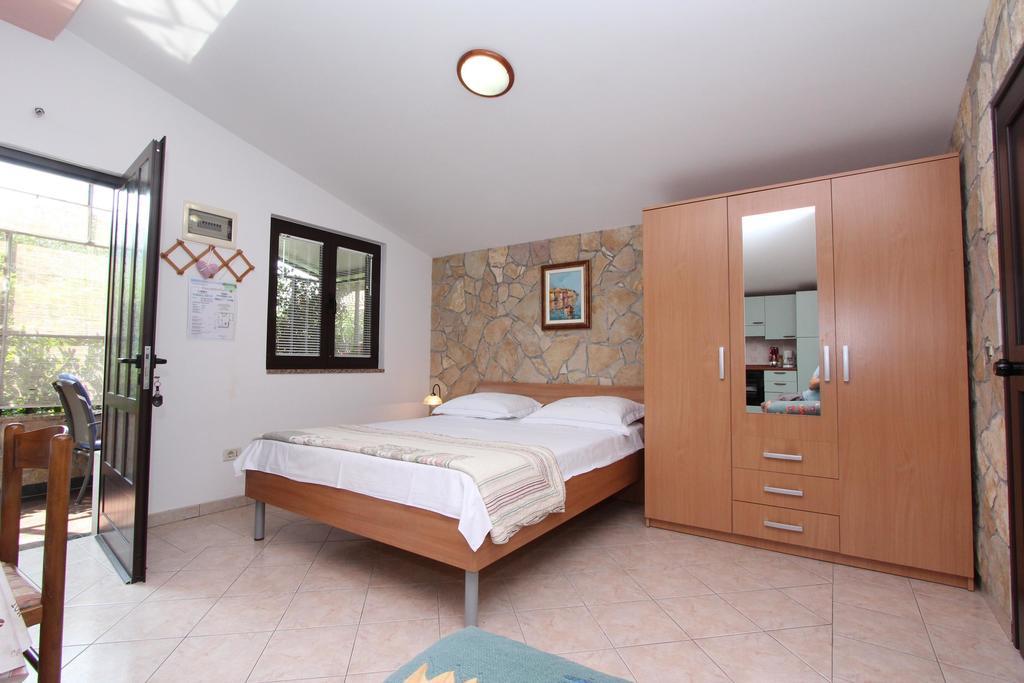 Apartments Marlina Rovinj Exterior foto