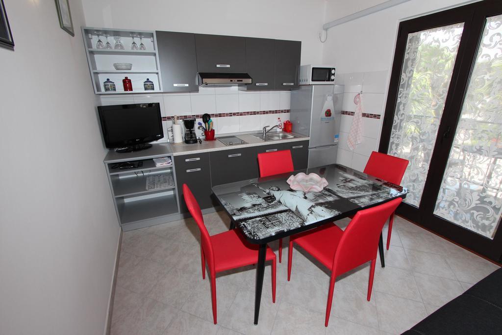 Apartments Marlina Rovinj Exterior foto